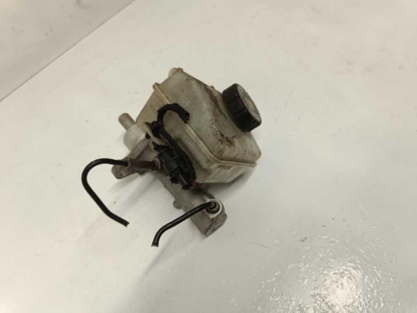 MAITRE CYLINDRE OPEL ASTRA H 2004-2010 - Vue 1